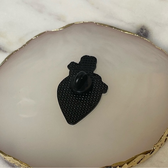 Magic Potion Pin - Picture 3 of 3